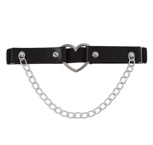 Jarretière coeur une chaîne