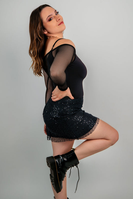 Minifalda de encaje con lentejuelas