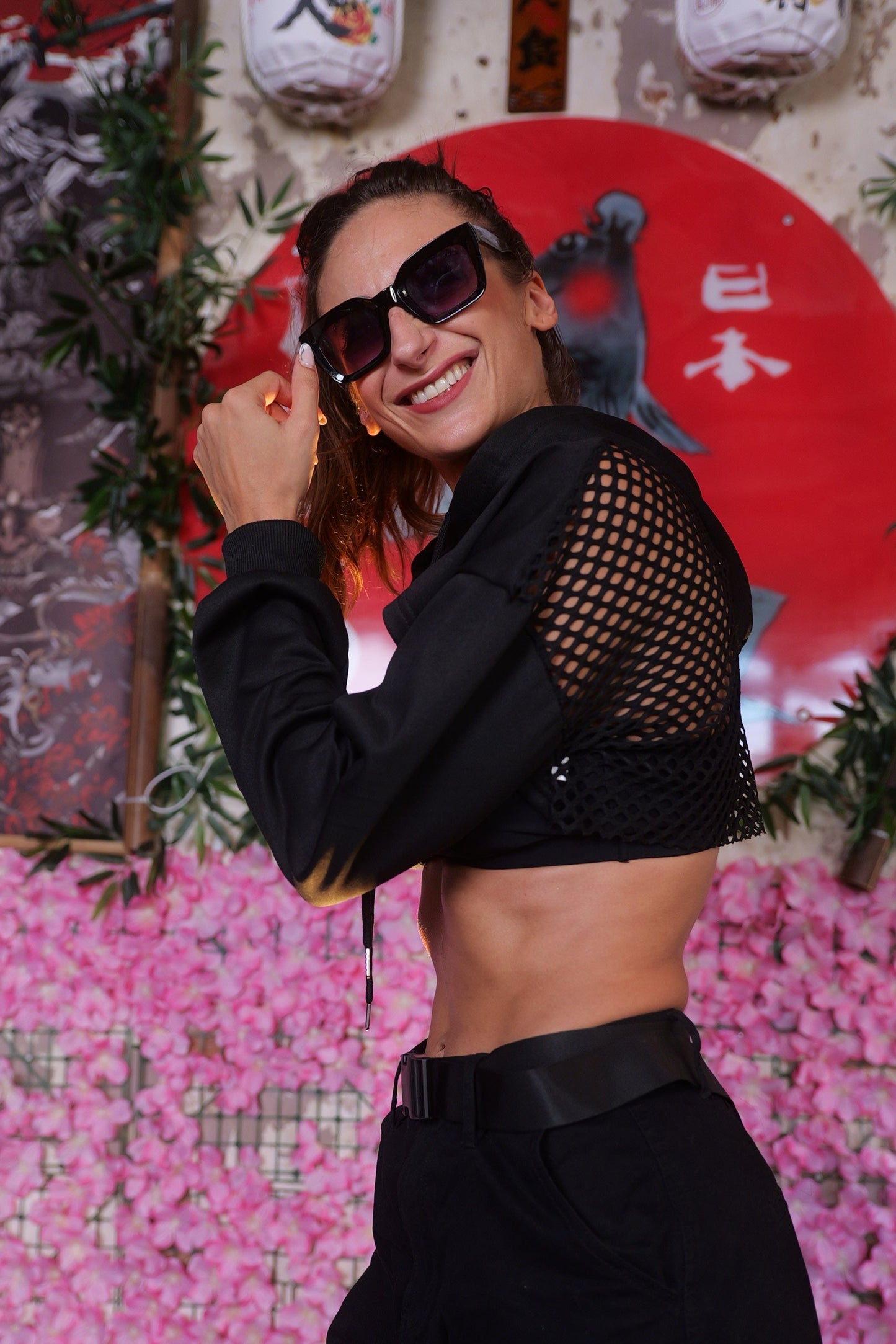 Crop Hoodie Résille Noir - Heavy Energy